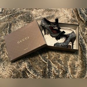 GUCCI SUEDE PINEAPPLE SMALL NERO SIZE 37.5